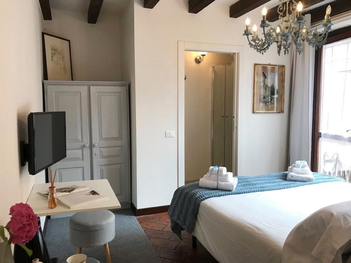 Bed and Breakfast Il Giardino Segreto Ізео Екстер'єр фото
