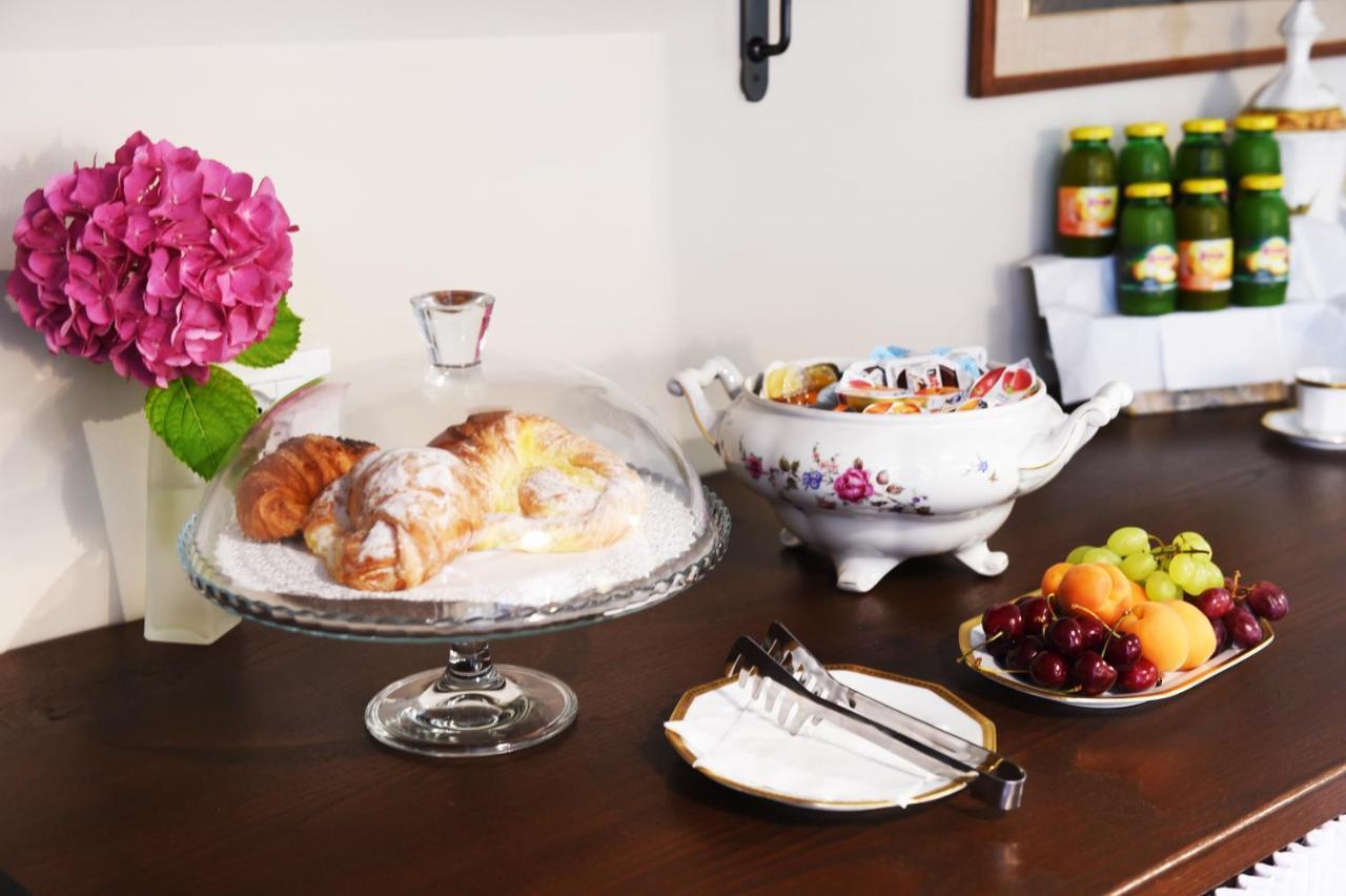 Bed and Breakfast Il Giardino Segreto Ізео Екстер'єр фото