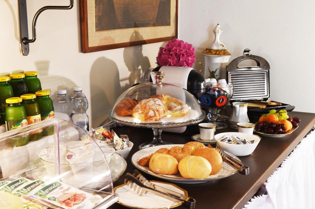 Bed and Breakfast Il Giardino Segreto Ізео Екстер'єр фото