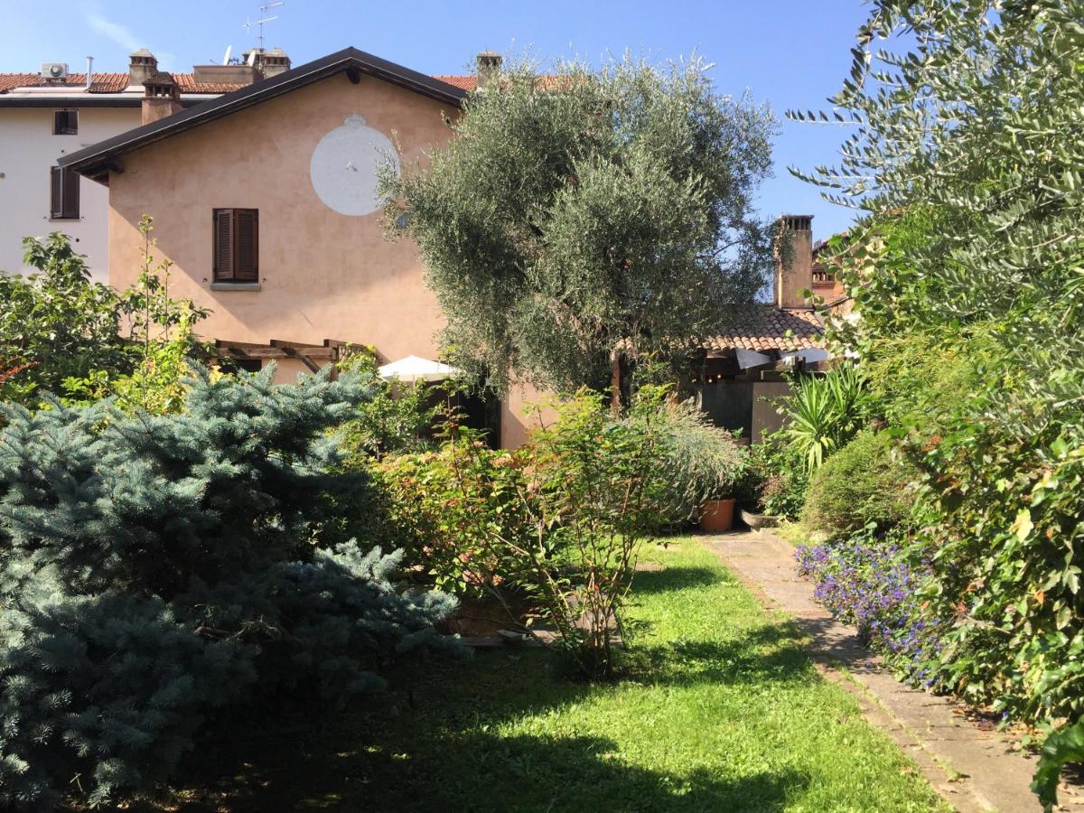 Bed and Breakfast Il Giardino Segreto Ізео Екстер'єр фото